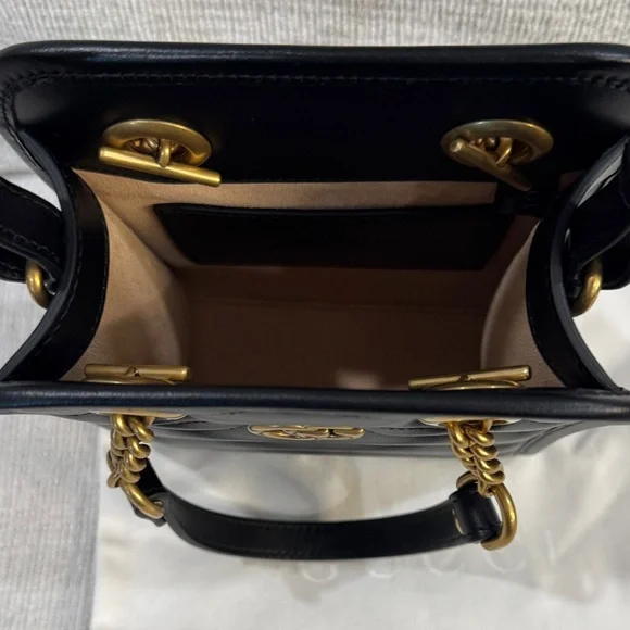 Gucci GG Marmont Black Quilted Crossbody with Gold Hardware. NEW - Picture 4 of 6